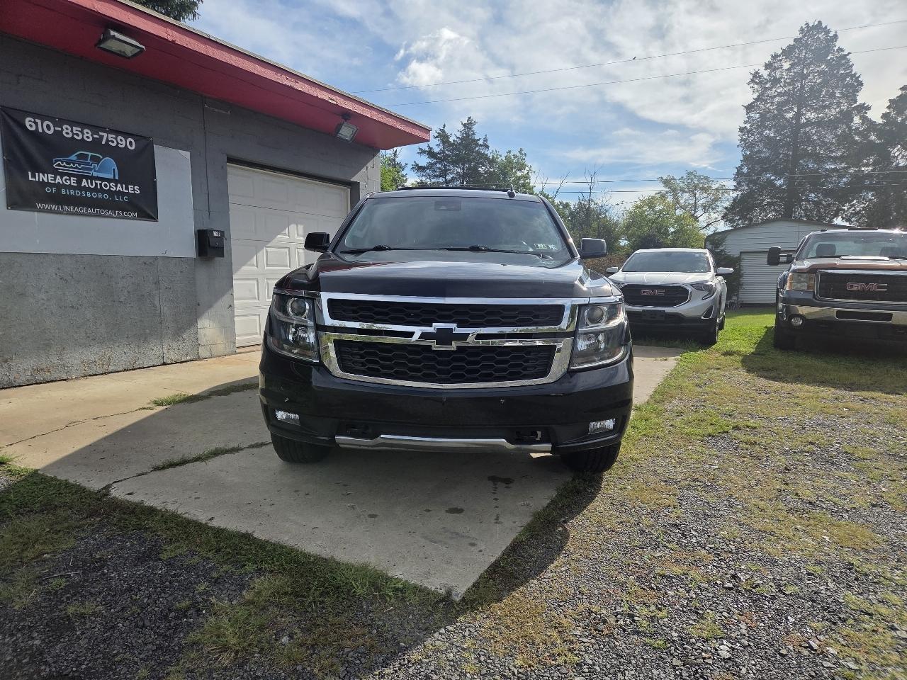 Chevrolet Suburban LT 4WD 2018