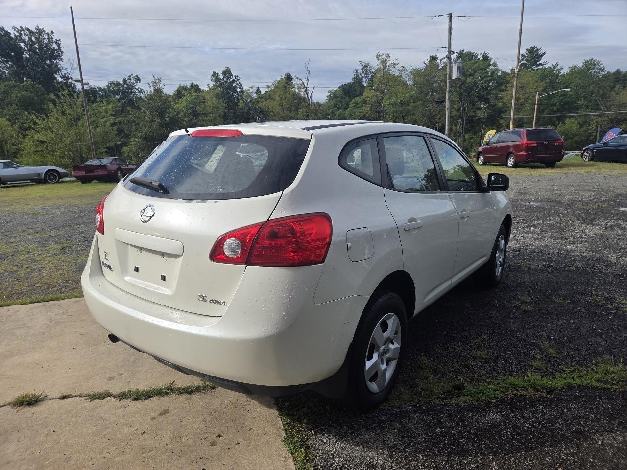 Nissan Rogue S AWD 2009