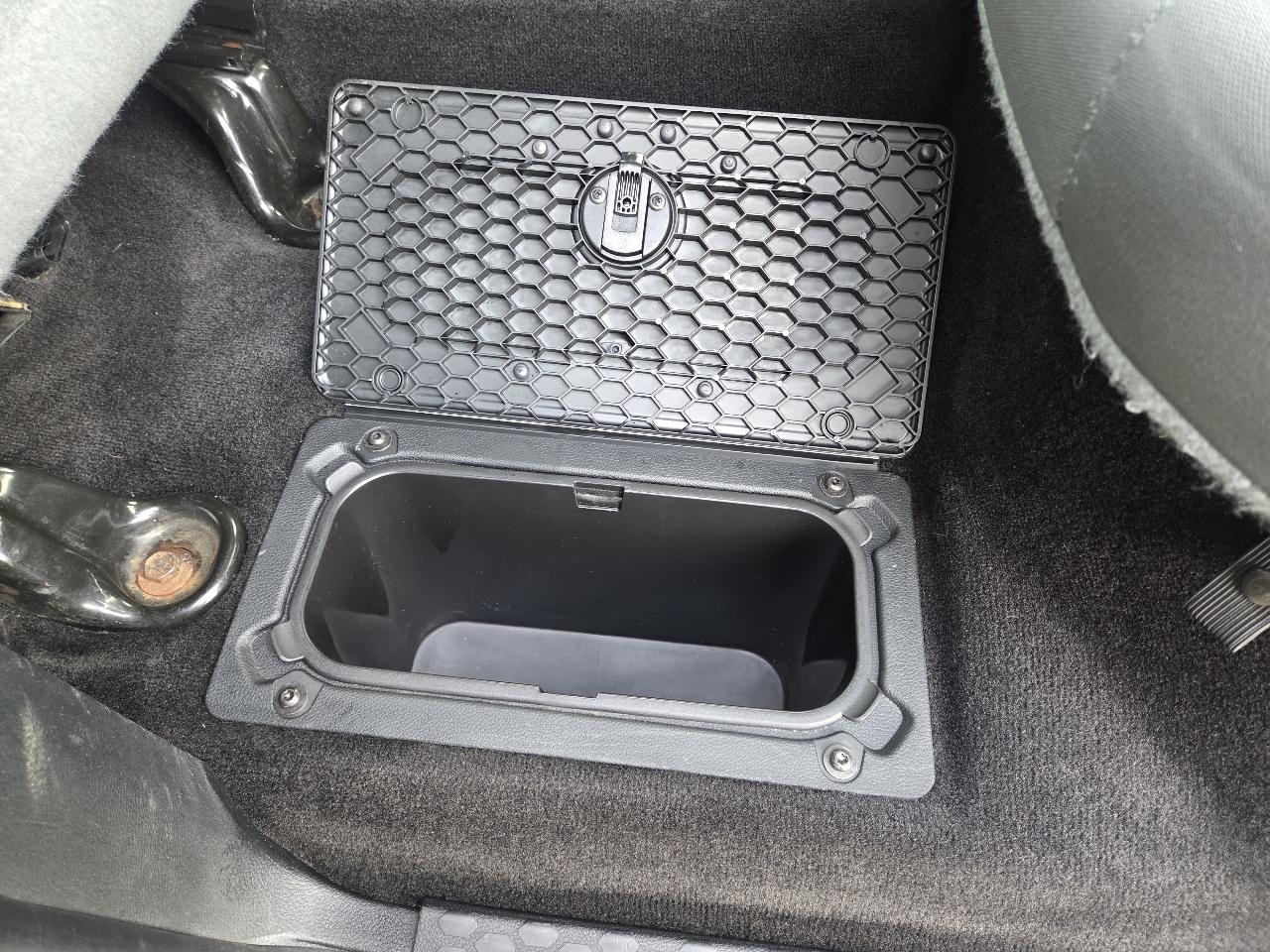 RAM 1500 Big Horn 4x4 Crew Cab 5'7" Box 2017