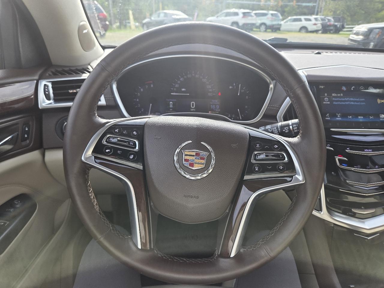 Cadillac SRX Luxury Collection AWD 2015