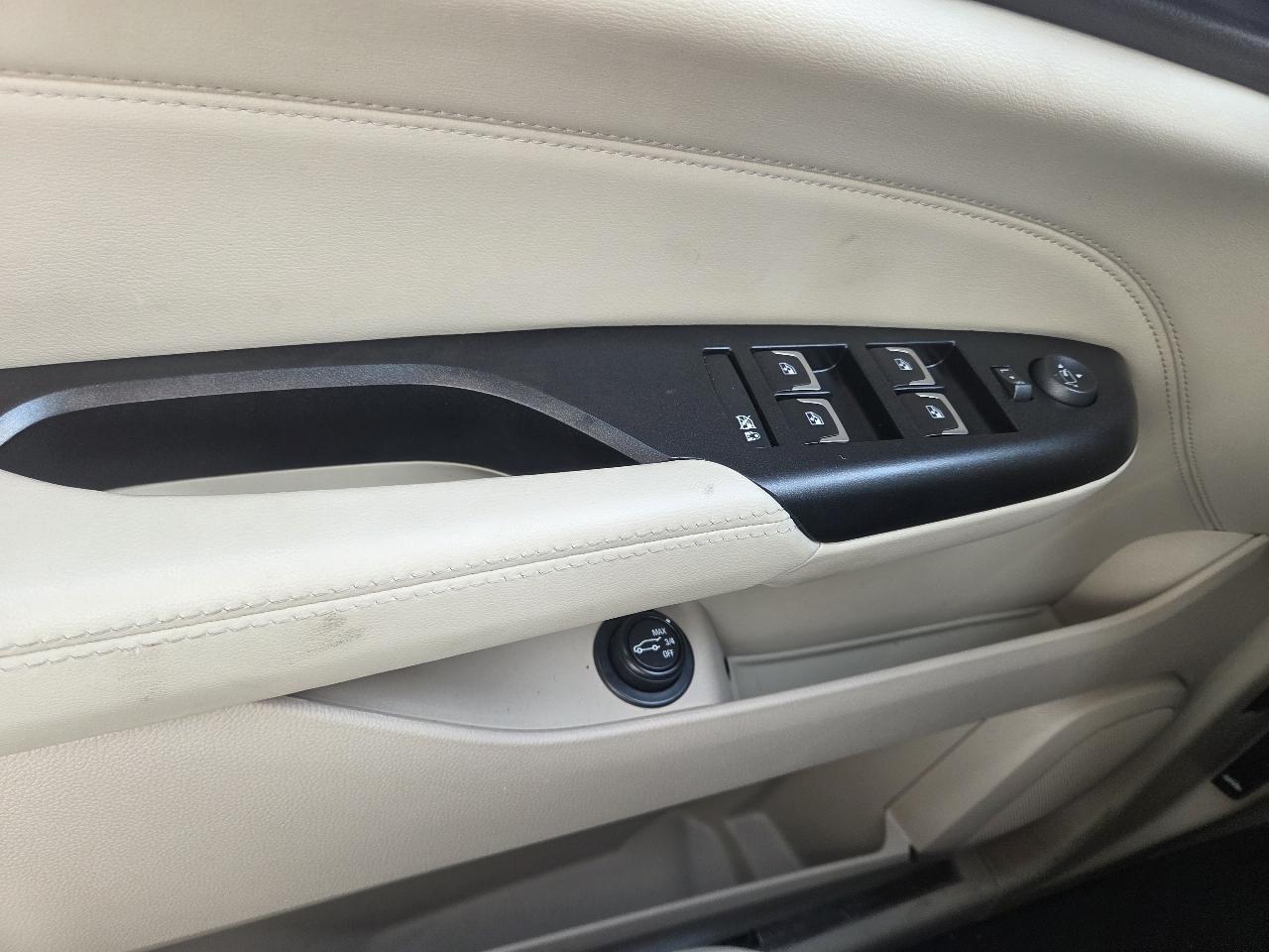 Cadillac SRX Luxury Collection AWD 2015