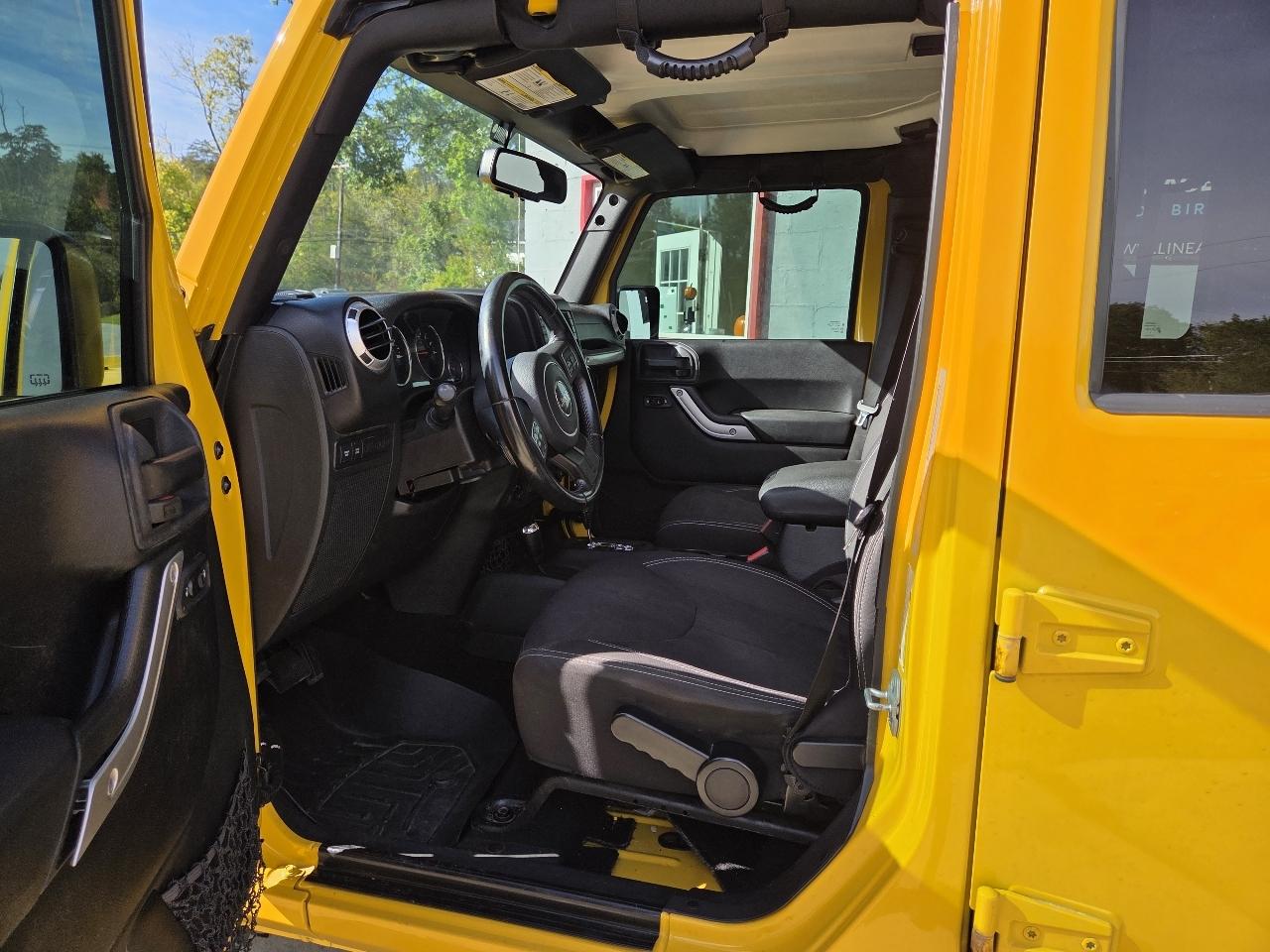 Jeep Wrangler Unlimited Rubicon 4WD 2015