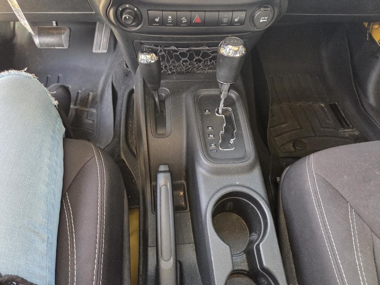 Jeep Wrangler Unlimited Rubicon 4WD 2015