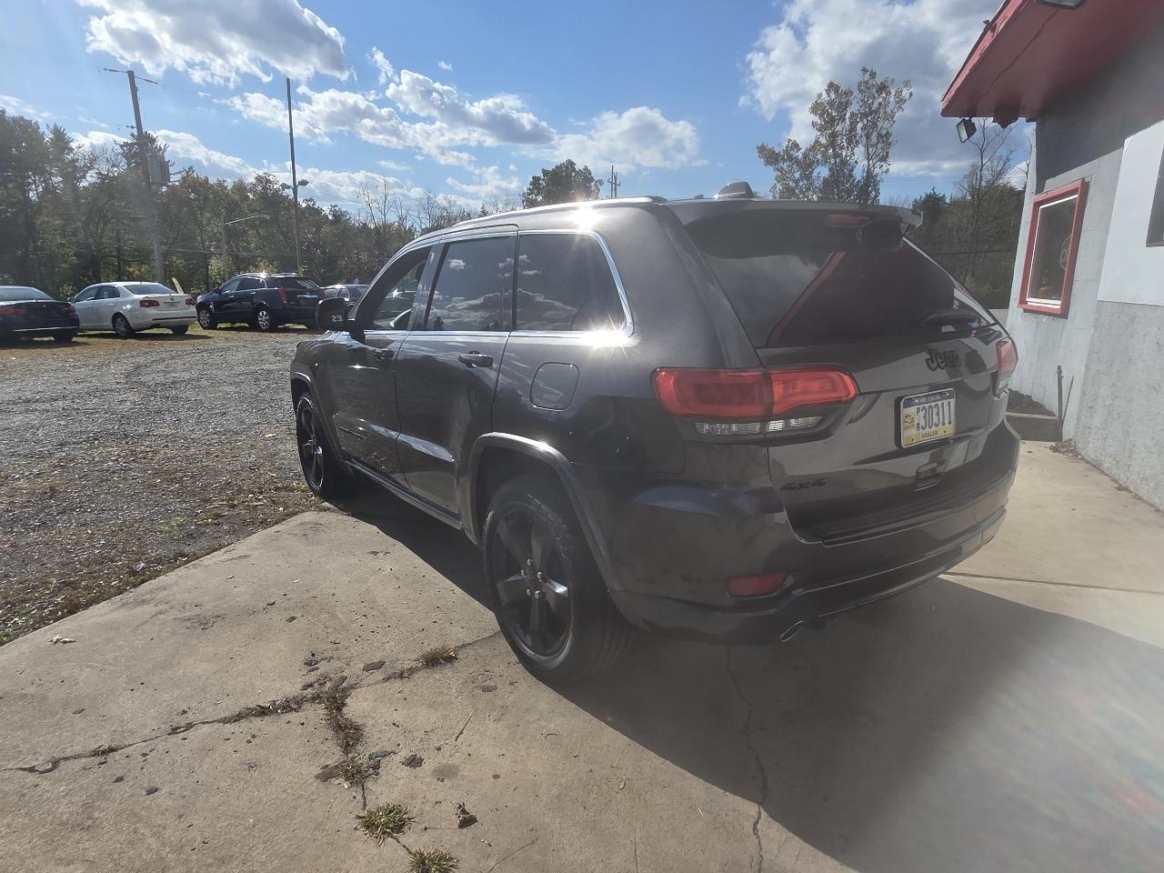 Jeep Grand Cherokee Laredo 4WD 2015