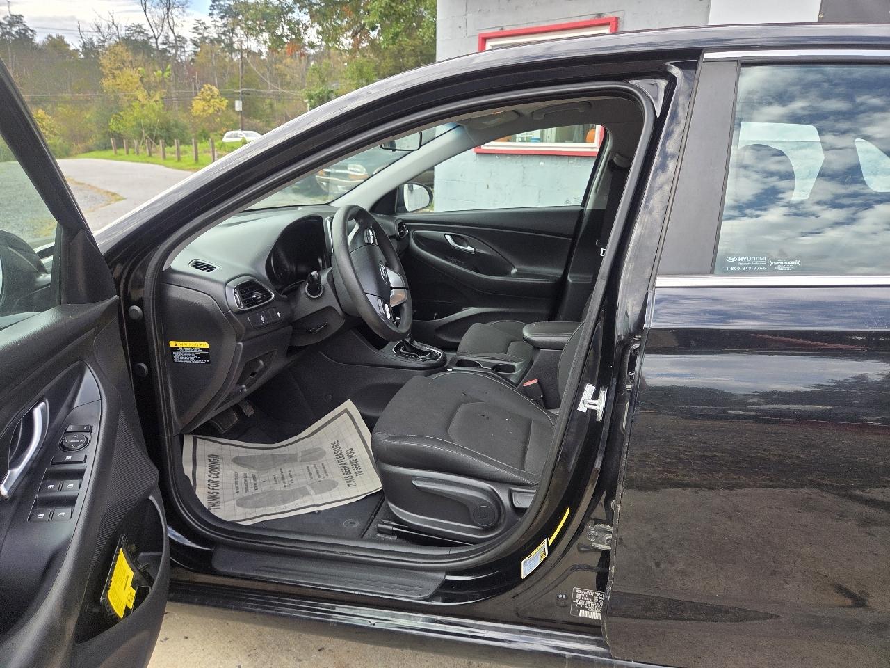 Hyundai Elantra GT 2.0L 6A 2018