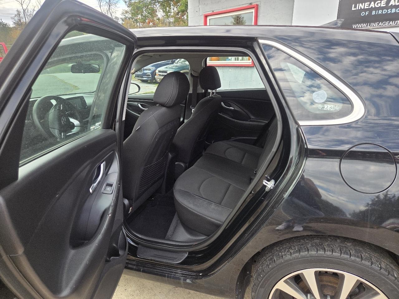Hyundai Elantra GT 2.0L 6A 2018