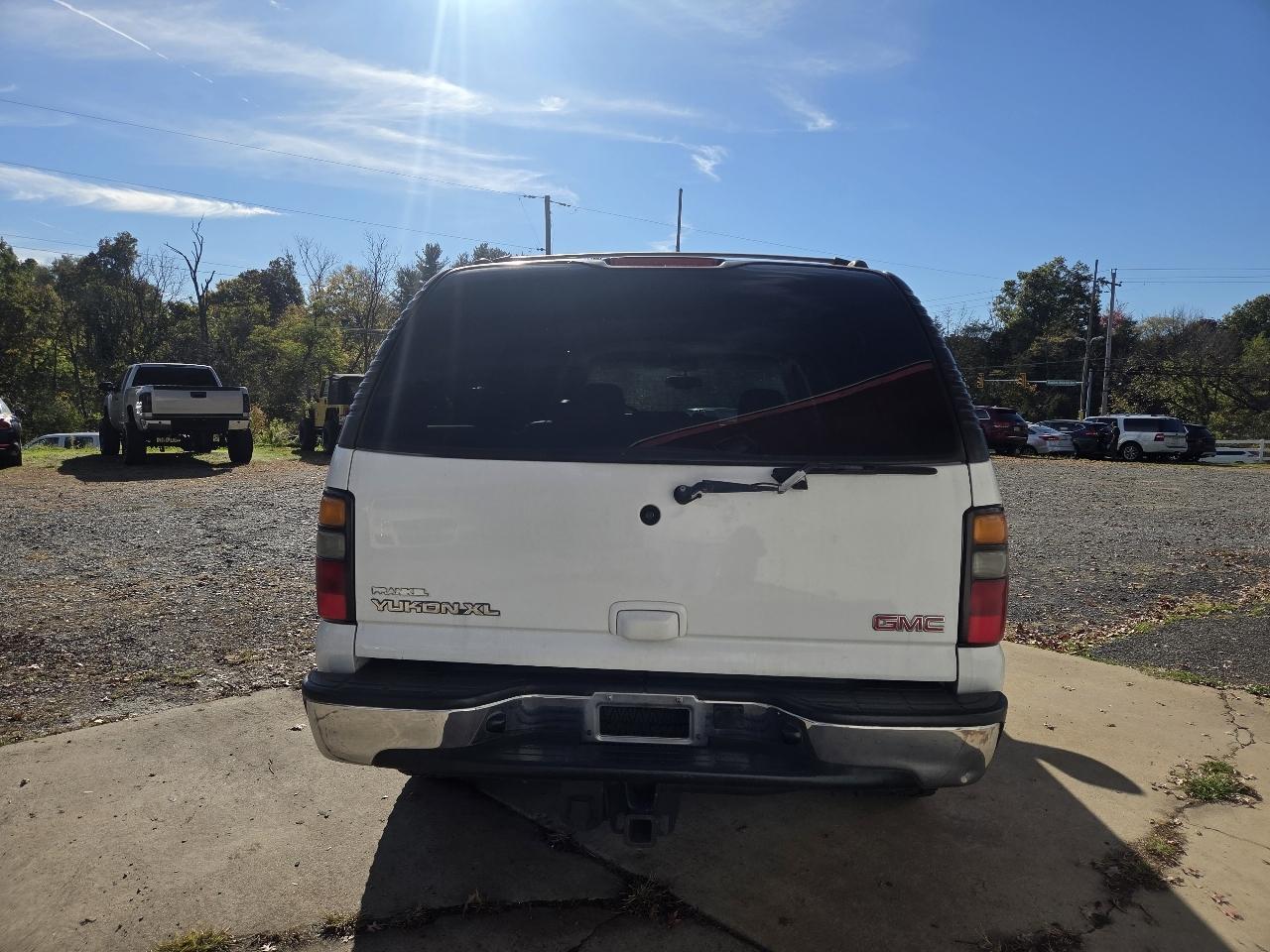 GMC Yukon XL 1500 4WD 2004