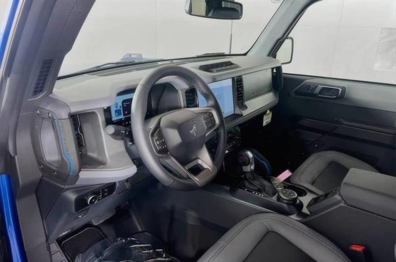 Ford Bronco Black Diamond 4-Door 2024