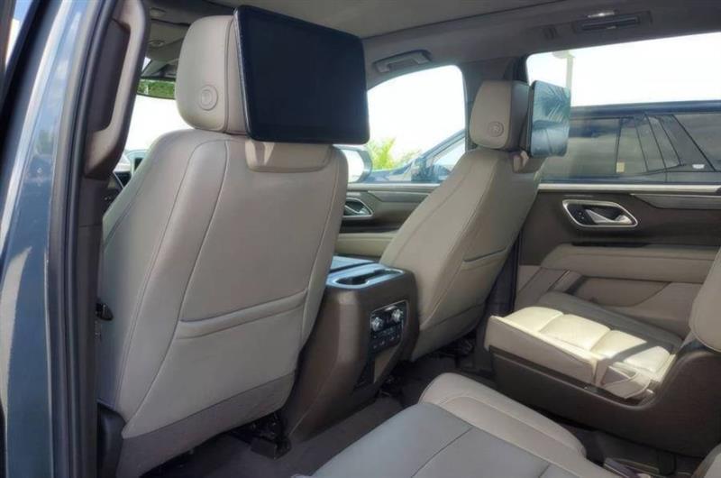 GMC Yukon SLT 2WD 2021