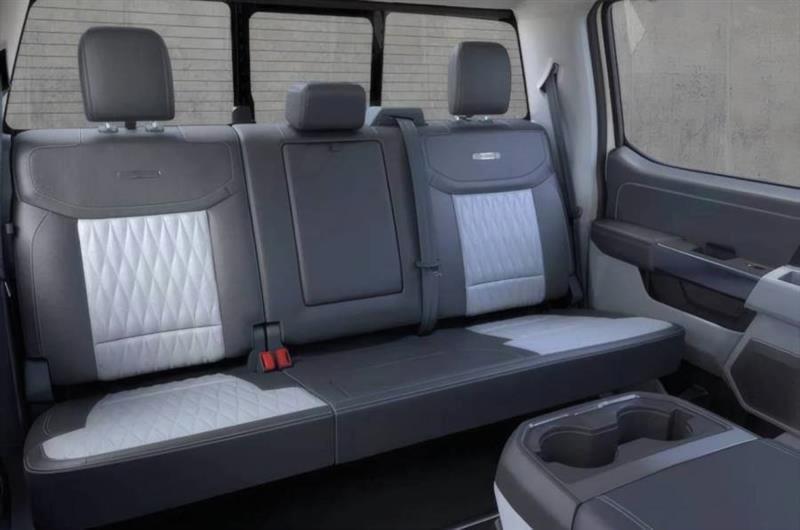 Ford F-250 SD XL Crew Cab 4WD 2024