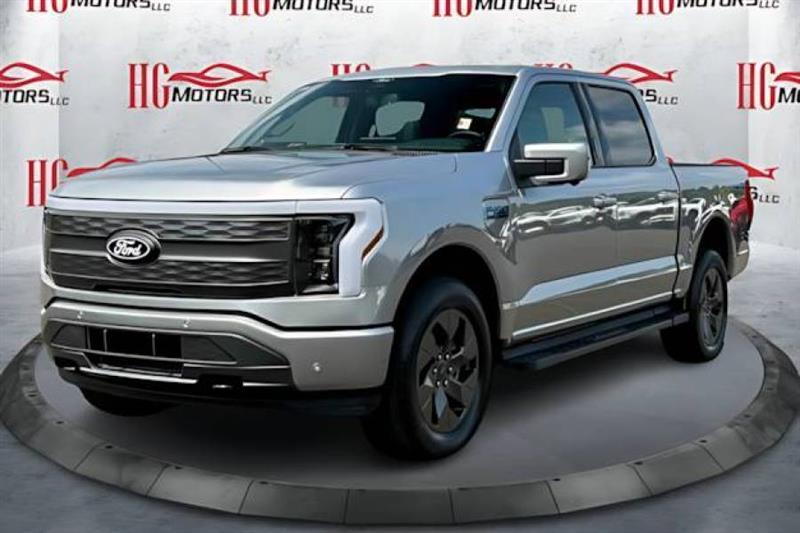 Ford F-150 Lightning Lariat 2024