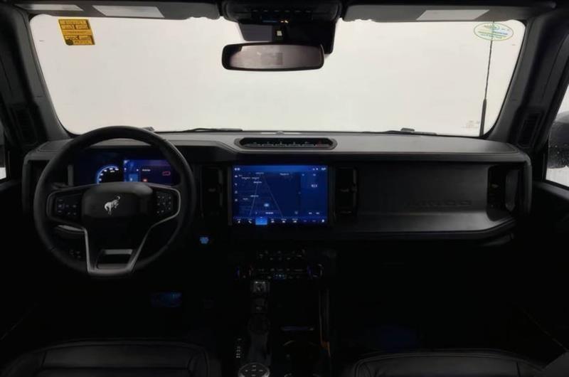 Ford Bronco Badlands 4-Door 2024