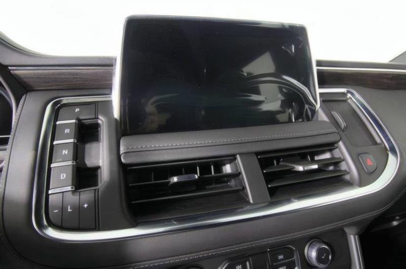 Chevrolet Suburban LT 4WD 2024