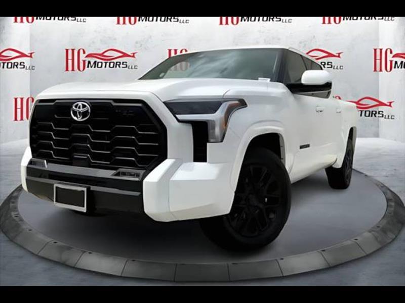 Toyota Tundra SR5 CrewMax 4WD 2024