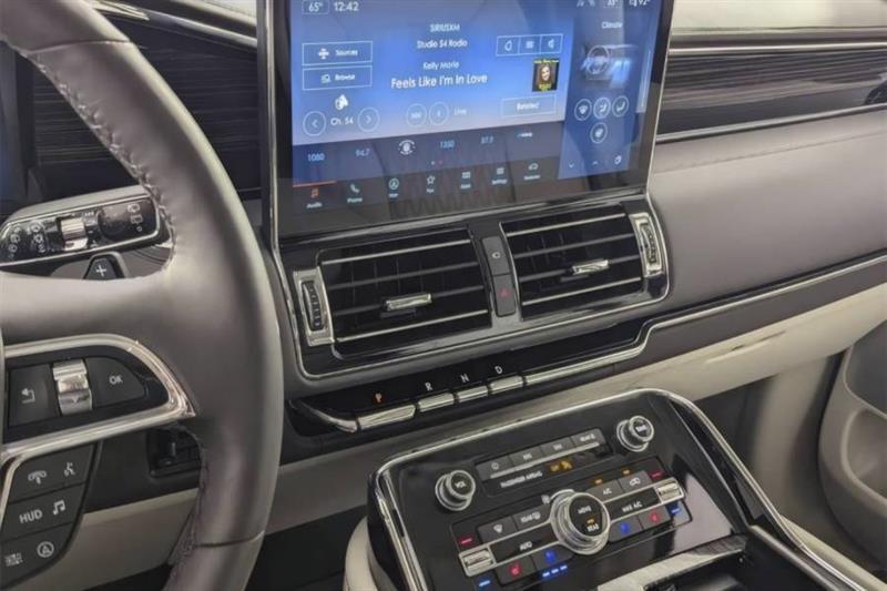 Lincoln Navigator L Black Label 2024