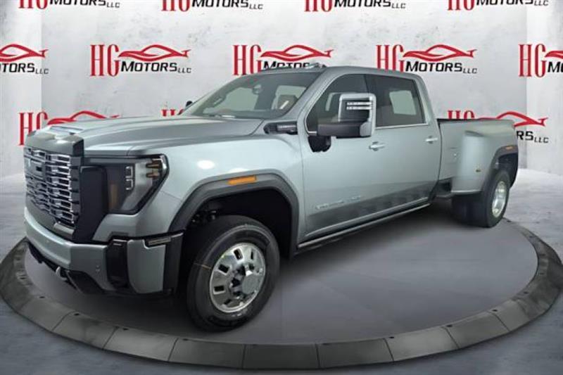 GMC Sierra 3500HD Denali Ultimate Crew Cab 4WD 2025