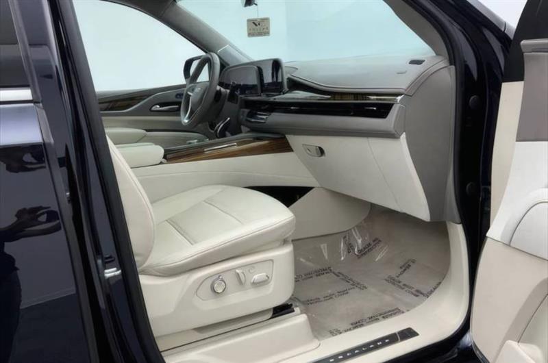 Cadillac Escalade Premium Luxury Platinum AWD 2022