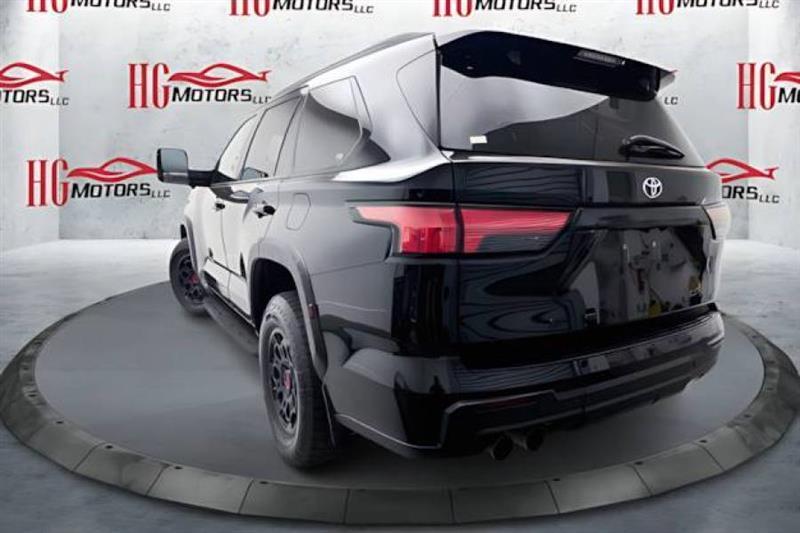 Toyota Sequoia TRD Pro 4WD 2023