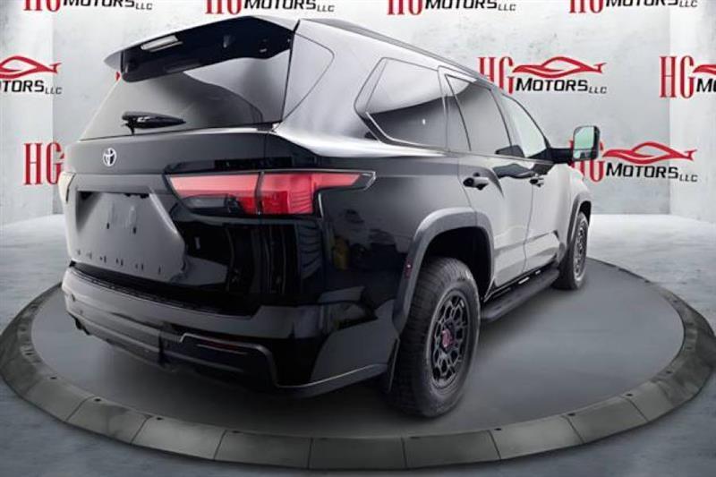 Toyota Sequoia TRD Pro 4WD 2023