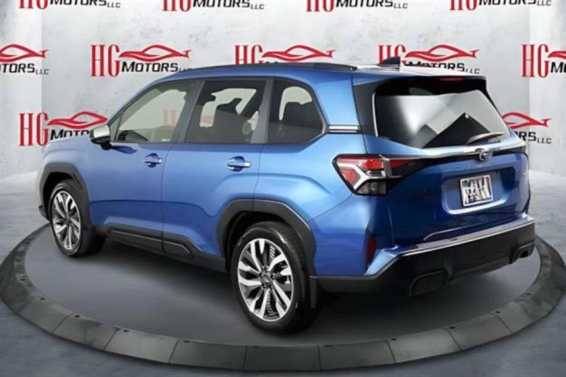 Subaru Forester Touring 2025