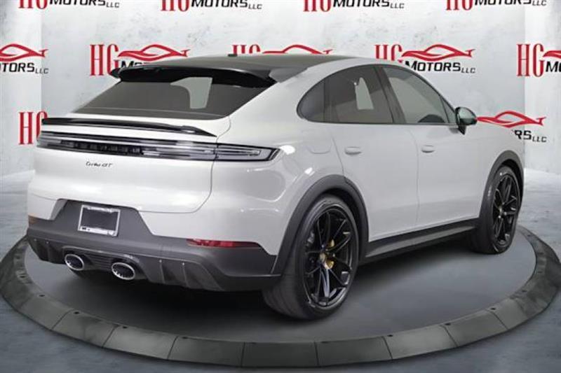 Porsche Cayenne Turbo GT Coupe 2024