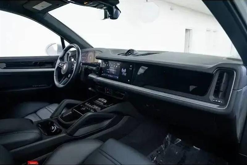 Porsche Cayenne Turbo GT Coupe 2024