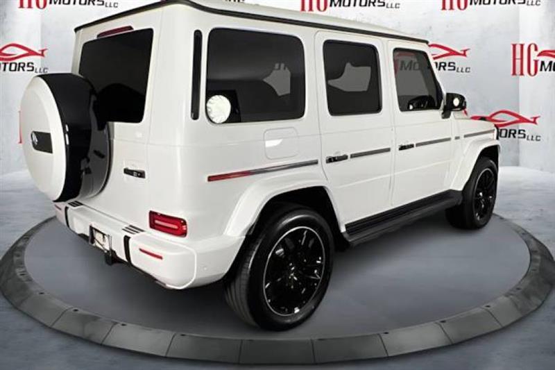 Mercedes-Benz G-Class G550 2025