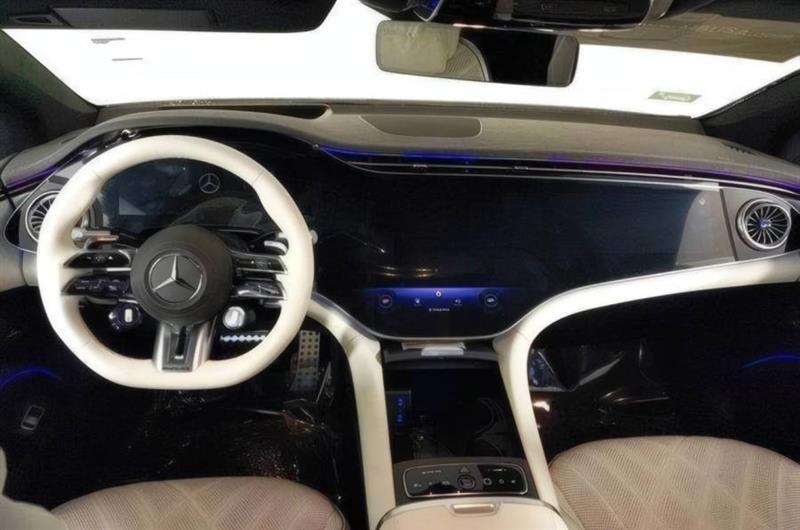 Mercedes-Benz EQS AMG 2024