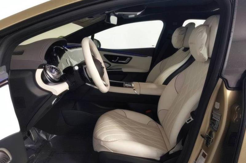 Mercedes-Benz EQS AMG 2024