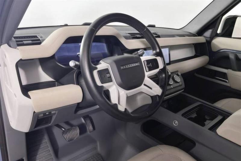 Land Rover Defender 110 S 2021