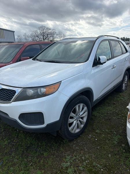 Kia Sorento LX 2WD 2011