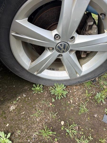 Volkswagen Passat 2.0L TDI SEL Premium 2013