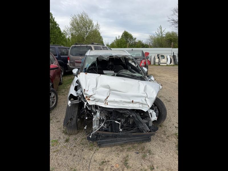 Nissan Kicks SV 2020