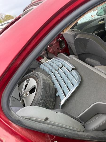 Chevrolet Sonic 2LTZ Sedan 2012