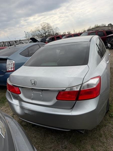 Honda Accord LX Sedan CVT 2013