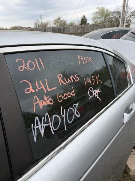 Honda Accord SE Sedan AT 2011