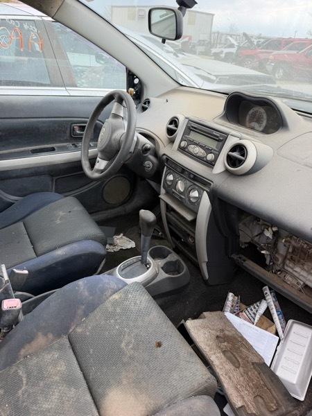 Scion xA Hatchback 2006