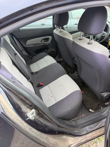 Chevrolet Cruze LS Manual 2014