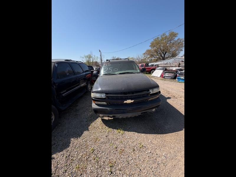 2005 Chevrolet Tahoe 2WD