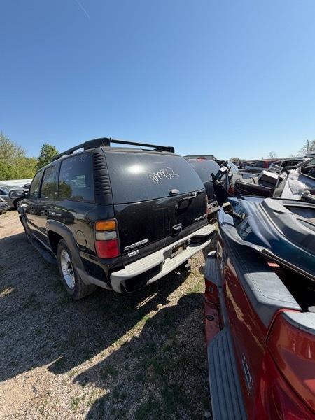 Chevrolet Tahoe 2WD 2005