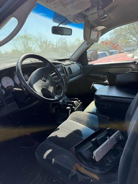 Dodge Ram 1500 ST Quad Cab Short Bed 4WD 2002