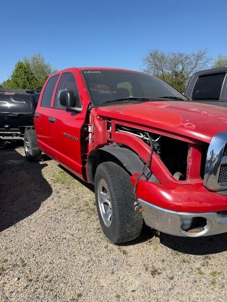 Dodge Ram 1500 Laramie Quad Cab Long Bed 2WD 2005