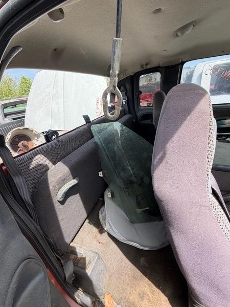 Dodge Ram 1500 Quad Cab Short Bed 2WD 2001