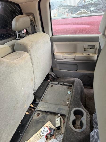 Dodge Dakota SLT Crew Cab  4WD 2008