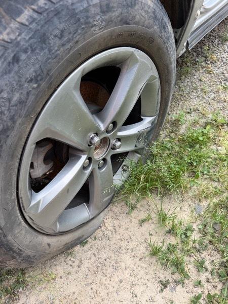 Toyota RAV4 XLE AWD 2015