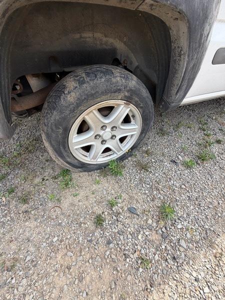 Jeep Liberty Sport 2WD 2002