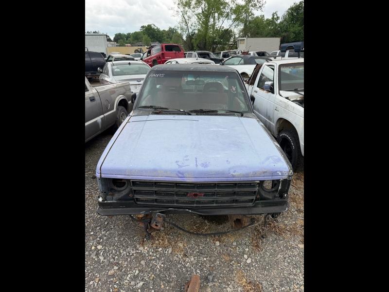 GMC Sonoma Reg. Cab Short Bed 2WD 1992