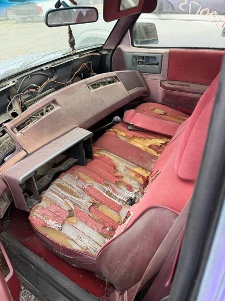GMC Sonoma Reg. Cab Short Bed 2WD 1992