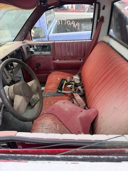 GMC S15 Pickup Reg. Cab Long Bed 2WD 1988