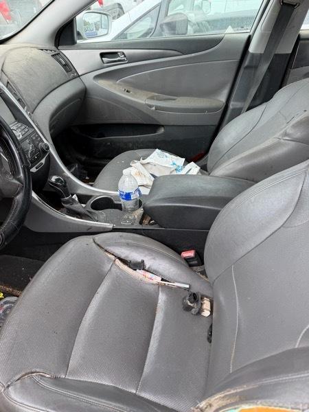 Hyundai Sonata Hybrid Sedan 2014